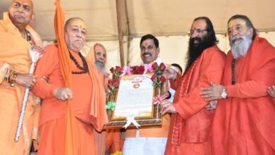 हरिद्वार: मुख्यमंत्री मोहन यादव को मिला ‘सनातन भूषण’ सम्मान, अखिल भारतीय अखाड़ा परिषद ने किया सम्मानित