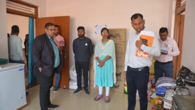 शिक्षा और स्वास्थ्य को लेकर DM ने प्रिंसिपल और अधीक्षक को भेजा नोटिस, जिम्मेदारों को लगाई फटकार…