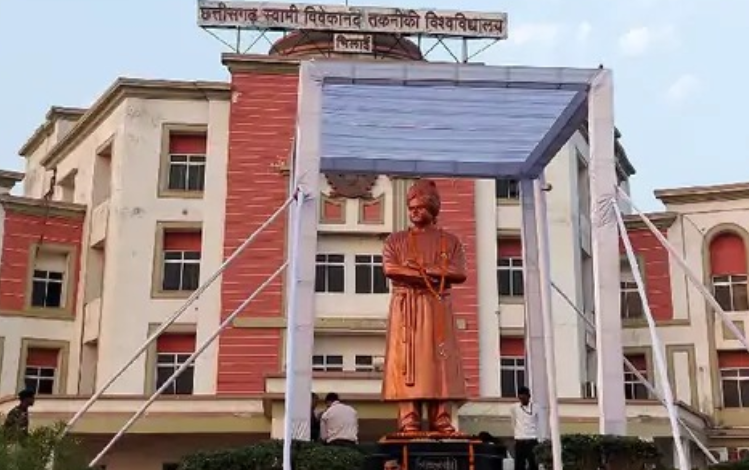 नक्सलियों ने क्षेत्र के लोगों और समाज को दिया बहुत दर्द, गृहमंत्री बोले : एक एक दर्द का हिसाब लेंगे… 