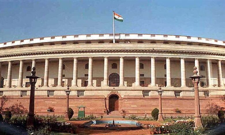 संसद की कार्यवाही शुरू, राज्यसभा में इन अहम मुद्दों पर होगी चर्चा संसद की कार्यवाही शुरू, राज्यसभा में इन अहम मुद्दों पर होगी चर्चा