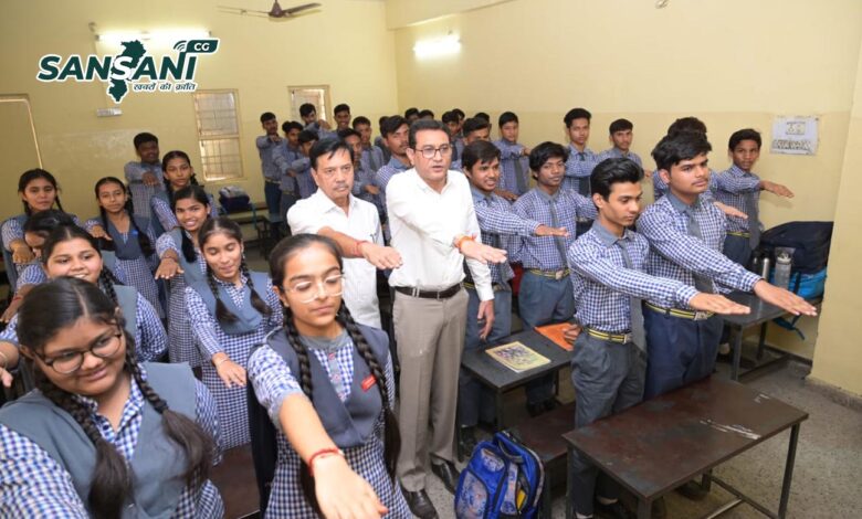 मोबाईल में रिल्स देखकर समय व्यर्थ न करें बच्चे – सैकड़ों बच्चों ने परीक्षा तक मोबाईल फास्टिंग की ली शपथ…