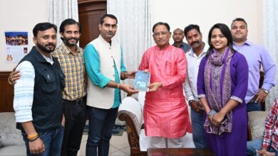 मुख्यमंत्री से रायपुर प्रेस क्लब के नवनिर्वाचित पदाधिकारियों ने की सौजन्य मुलाकात…