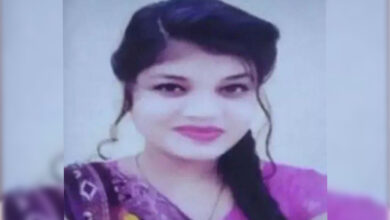 पत्नी बनाती थी इंस्टा पर रिल्स, पति ने टोका तो कर ली खुदकुशी…