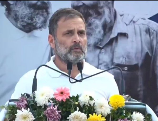 स्वामीनाथन कमीशन के अनुसार देंगे MSP, राहुल गांधी का बड़ा ऐलान स्वामीनाथन कमीशन के अनुसार देंगे MSP, राहुल गांधी का बड़ा ऐलान