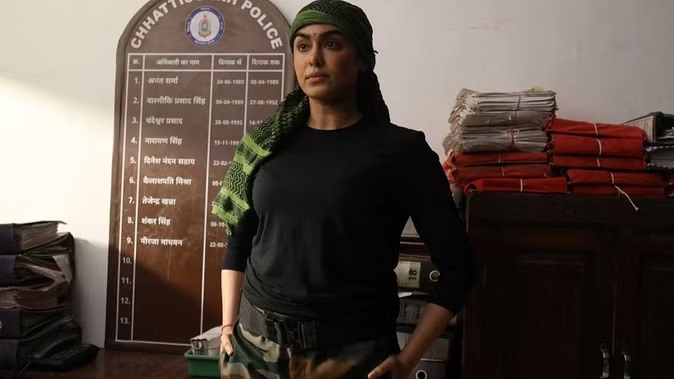 ‘बस्तर द नक्सल स्टोरी’ का टीजर जारी ‘बस्तर द नक्सल स्टोरी’ का टीजर जारी