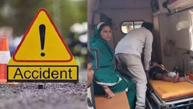 सड़क हादसा: तेज रफ्तार ट्रक ने बच्चों से भरी स्कूल बस को मारी टक्कर, शिक्षिका समेत 16 बच्चे घायल…