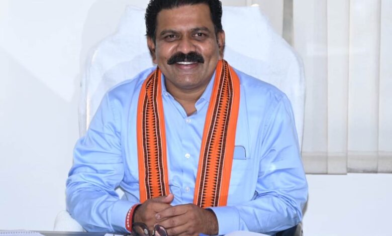 डिप्टी सीएम विजय शर्मा का बड़ा बयान, कहा- दीपक बैज को प्रताड़ित करने की हो रही कोशिश…