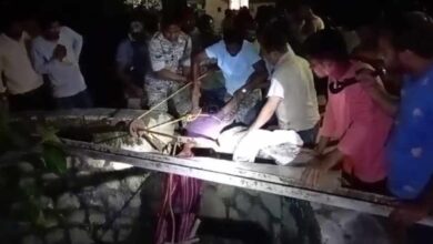 कुएं में मिली युवती की लाश, जांच में जुटी पुलिस…