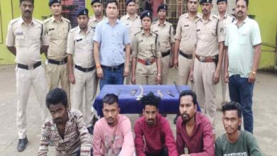 फरसा लहराने वाले पांच आरोपी गिरफ्तार, पहले भी काट चुके हैं जेल की सजा…