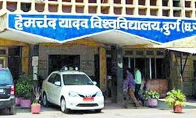 इस विश्वविद्यालय में परीक्षा का बदला टाइम टेबल, जानें वजह