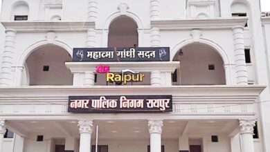 अनियमितता के शिकायत के बाद जोन का बाबू मुख्यालय अटैच