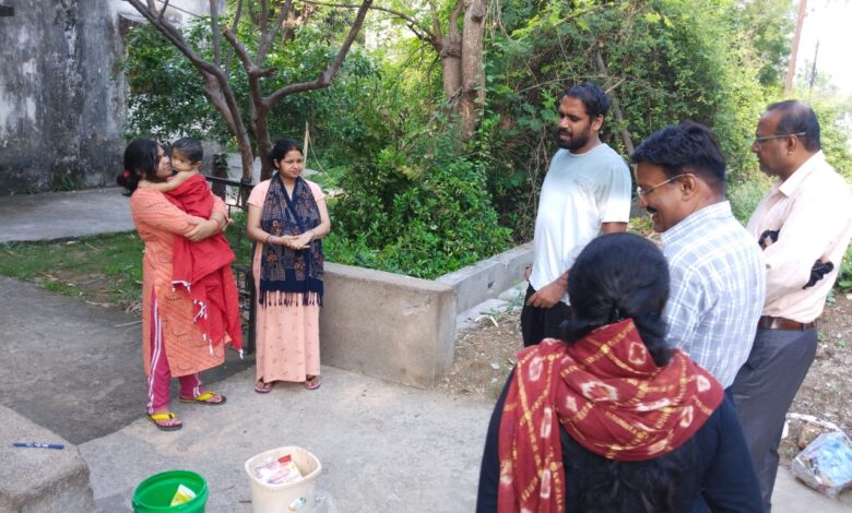 सेग्रिगेशन का फीडबैक लेने नागरिकों के पास पहुंचे कमिश्नर