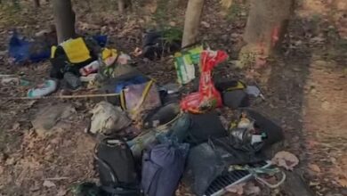 फ़ोर्स ने दो इनामी नक्सलियों को मार गिराया