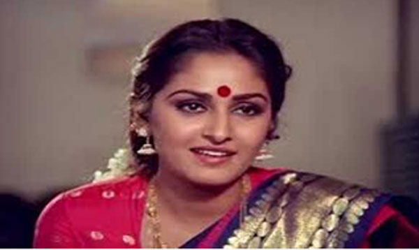 अभिनेत्री जया प्रदा कितने उम्र की हुई जानें, शोहरत की बुलंदियों पर जा पहुंचीं अभिनेत्री जया प्रदा कितने उम्र की हुई जानें, शोहरत की बुलंदियों पर जा पहुंचीं