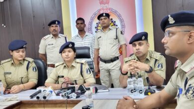 करेंट देकर पिता की हत्या, पुत्र को पुलिस ने किया गिरफ्तार