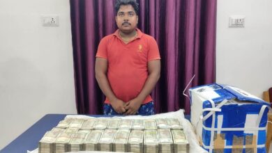 आलू से भरे पिकअप में छिपा रखा था 50 लाख कैश, जांच जारी