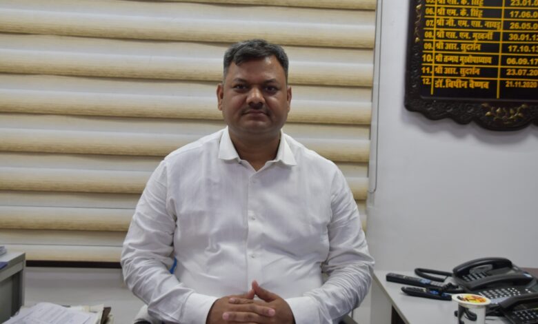 रायपुर रेल मंडल के वरिष्ठ मंडल वाणिज्य प्रबंधक बने : अवधेश कुमार त्रिवेदी रायपुर रेल मंडल के वरिष्ठ मंडल वाणिज्य प्रबंधक बने : अवधेश कुमार त्रिवेदी