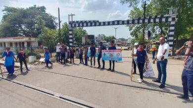 ट्रेनों में महिला यात्रियों की सुरक्षा के लिए जन जागरूकता अभियान