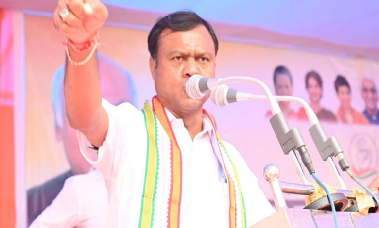 चरणदास महंत के बयान से पीसीसी चीफ दीपक बैज ने किया इनकार, इधर भाजपा शिकायत करने में जुटे…