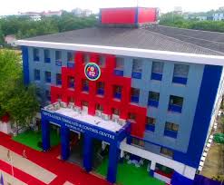 घर से काम पर निकले पिता के पीछे भागा बालक, रास्ता भटका, डायल 112 ने पहुँचाया घर