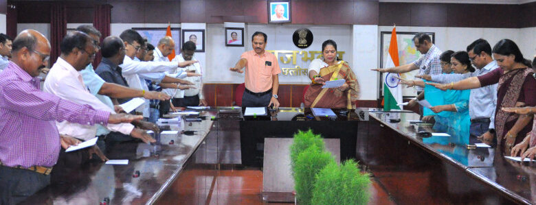 आतंकवाद विरोधी दिवस पर राजभवन में ली गई शपथ