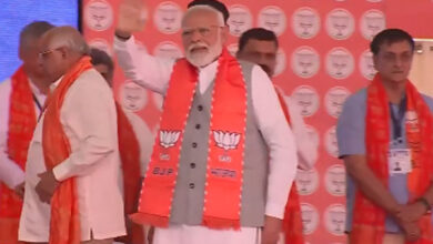 देश के लिए तो मैं सिर्फ एक सेवक हूं: मोदी