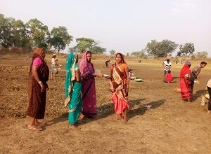 श्रमिकों के सेहत और प्राथमिक उपचार में सहयोगी हैं मितानिन: सीएमएचओ