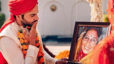 मदर्स डे के मौके पर राजकुमार राव ने अपनी मां को किया याद