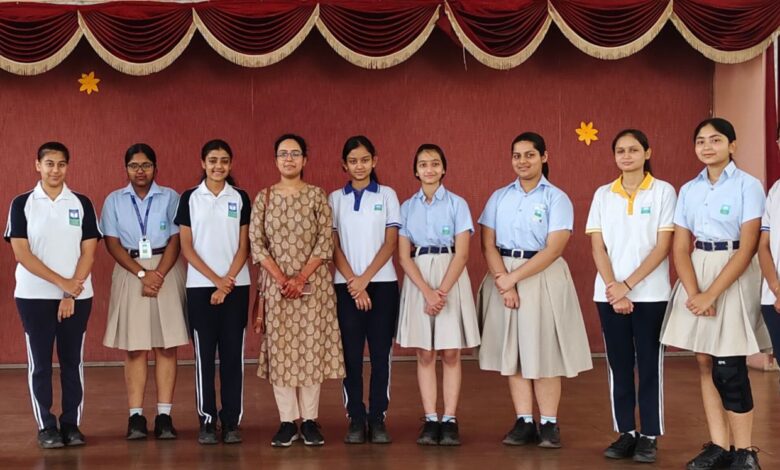 के व्ही ए में पूर्वा का अभिनन्दन…