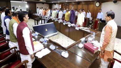 PM मोदी को तीसरी बार प्रधानमंत्री बनने पर मंत्री परिषद ने दी बधाई… PM मोदी को तीसरी बार प्रधानमंत्री बनने पर मंत्री परिषद ने दी बधाई…