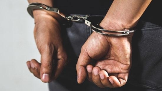 वित्तीय घोटालों में 60 भारतीय नागरिक गिरफ्तार वित्तीय घोटालों में 60 भारतीय नागरिक गिरफ्तार