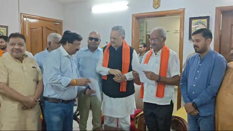 बृजमोहन अग्रवाल ने विधायकी पद से दिया इस्तीफा