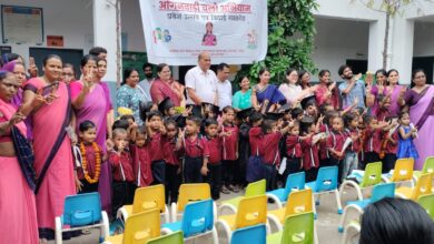 आंगनबाड़ी केंद्र पर प्रवेश उत्सव एवं विदाई समारोह कार्यक्रम आयोजित