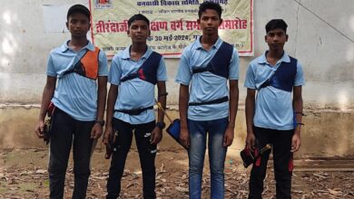 वनवासी विकास समिति ने दी कोचिंग, नक्सल इलाक़े के चार तीरंदाज़ अब राज्य अकादमी में सीखेंगे तीरंदाज़ी के गुर