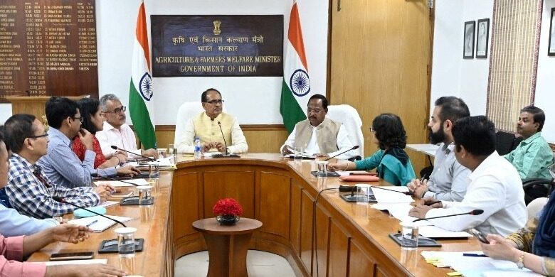 छत्तीसगढ़ में मक्का और सोयाबीन को बढ़ावा देने के लिए पर्याप्त अवसर, केंद्र सरकार करेगा पूरी मदद : केन्द्रीय कृषि मंत्री शिवराज सिंह चौहान