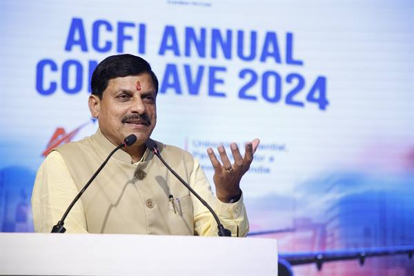 मध्यप्रदेश में बनेगा दिल्ली की तरह एयर कार्गो हब : मुख्यमंत्री डॉ. यादव मध्यप्रदेश में बनेगा दिल्ली की तरह एयर कार्गो हब : मुख्यमंत्री डॉ. यादव