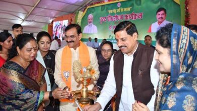 भारतीय संस्कृति में एक वृक्ष का महत्व दस पुत्रों के बराबर माना गया है – मुख्यमंत्री डॉ. यादव