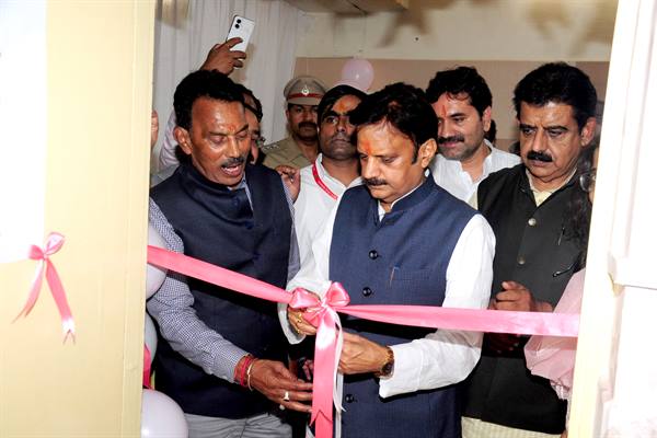 इंदौर में स्वास्थ्य सेवाओं का होगा सशक्तिकरण, 900 करोड़ रुपये मंजूर