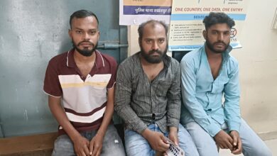 बैंक कर्मचारियों से मारपीट के आरोपी गिरफ्तार