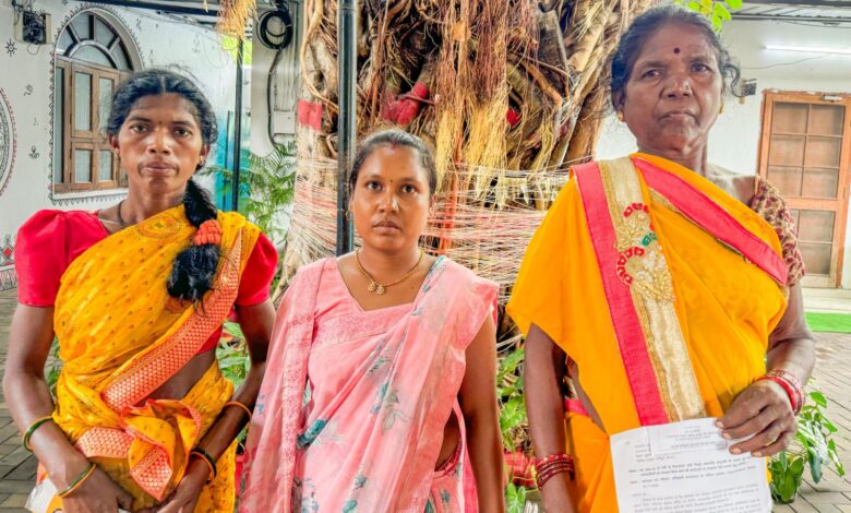 मुख्यमंत्री ने बागबाहरा वन क्षेत्र में निवासरत कमार परिवारों के बेदखली के मामले की जांच के निर्देश दिए मुख्यमंत्री ने बागबाहरा वन क्षेत्र में निवासरत कमार परिवारों के बेदखली के मामले की जांच के निर्देश दिए