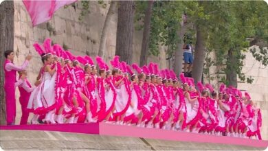 सीन नदी पर रंगारंग कार्यक्रम के साथ ओलंपिक का आगाज