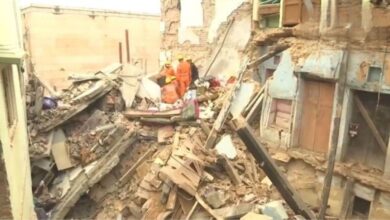 काशी विश्वनाथ मंदिर के पास मकान ढहने से एक महिला की मौत