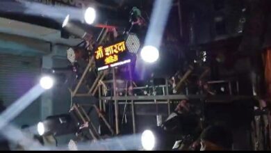 बिना परमिशन के तेज आवाज में डीजे बजने पर कार्रवाई