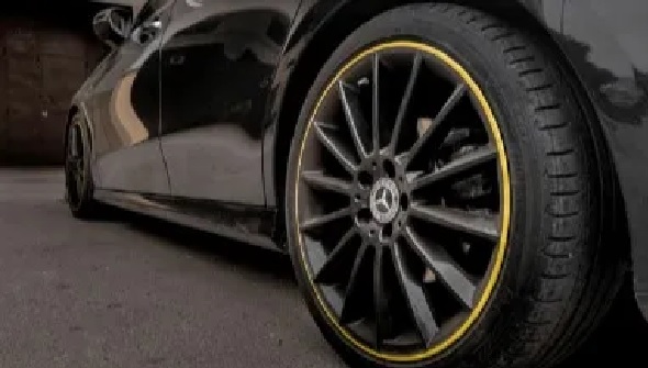 दिल्ली में तेज रफ्तार का कहर: साइकिल सवार को कार ने रौंदा, मौके पर ही मौत