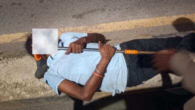 आधी रात को दिव्यांग व्यक्ति हाइवे रोड पर लेटकर दे रहा था जान, डायल 112 टीम ने सुरक्षित पहुंचाया घर