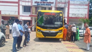 श्री रामलला दर्शन योजना: सारंगढ के 30 श्रद्धालु अयोध्या के लिए रवाना