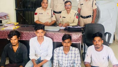 चाकू बाजी करने वाले पांच आरोपी गिरफ्तार