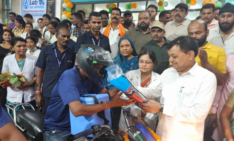 लैब ऑन व्हील्स के द्वारा दूरस्थ ग्रामीणों की घर बैठे होगी स्वास्थ्य जांचः मंत्री देवांगन