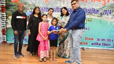 स्वच्छता ही सेवा 2024 : मंचन एवं स्वच्छता एकल गीत से स्वच्छता-संस्कार स्वच्छता का संदेश