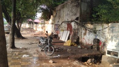 सालेम स्कूल के सामने से हटाए अवैध कब्जा सालेम स्कूल के सामने से हटाए अवैध कब्जा